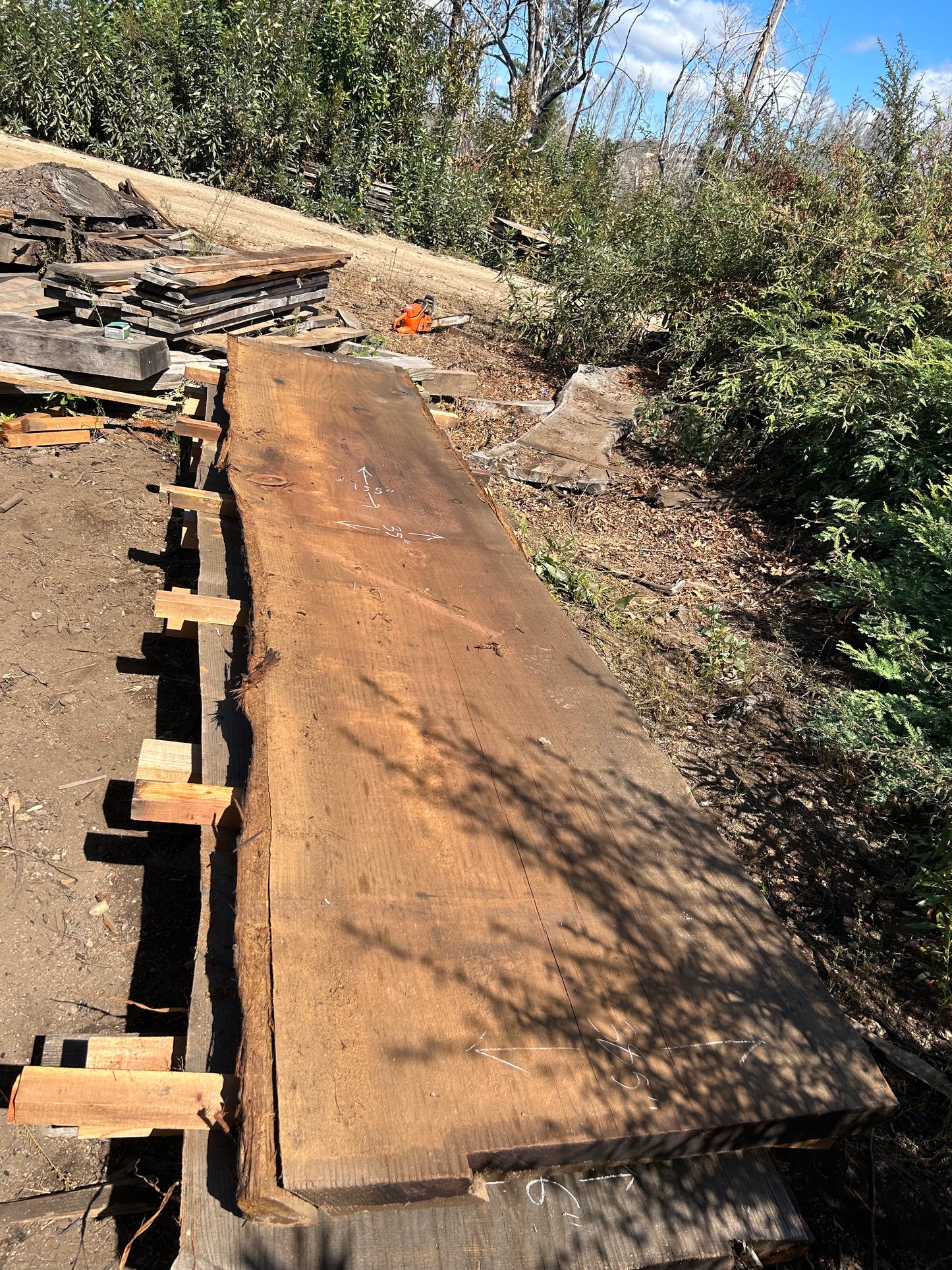 2.5"x29"-38"x13' Redwood Slab